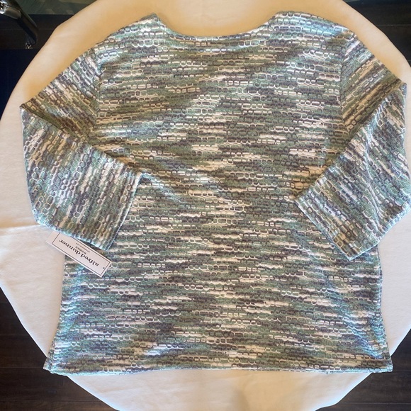 NWT Alfred Dunner Woman Lake Geneva Multicolor Sweater. - Picture 4 of 4